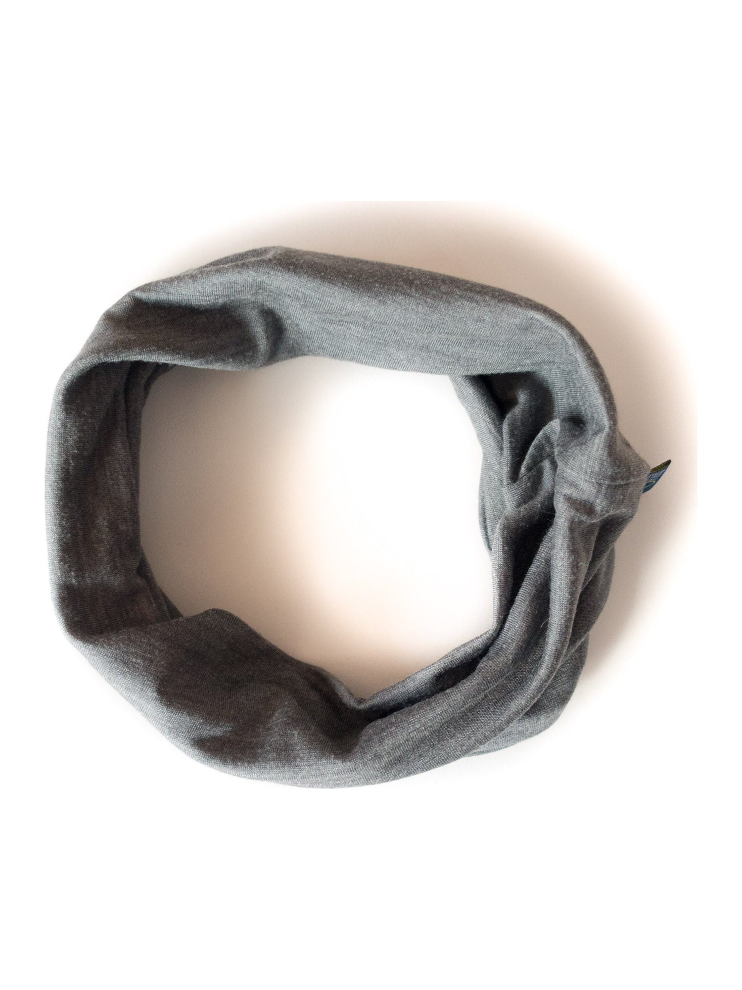 Glückskind Kinder-Loop fels aus Merinowolle und Seide (bio/GOTS) - by heywool, Freisteller #ay