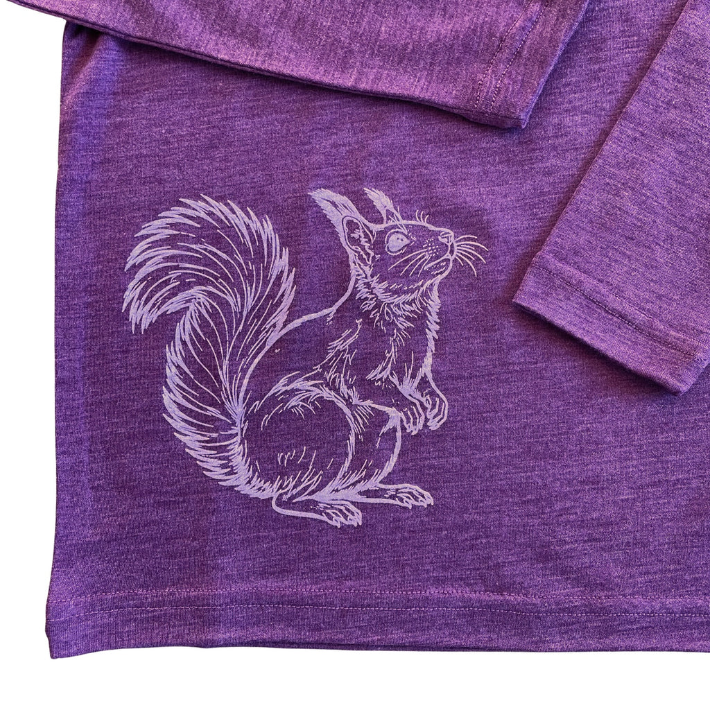 Shirt zwetschke mit Eichhörnchen, Merinowolle & Seide (bio/GOTS)