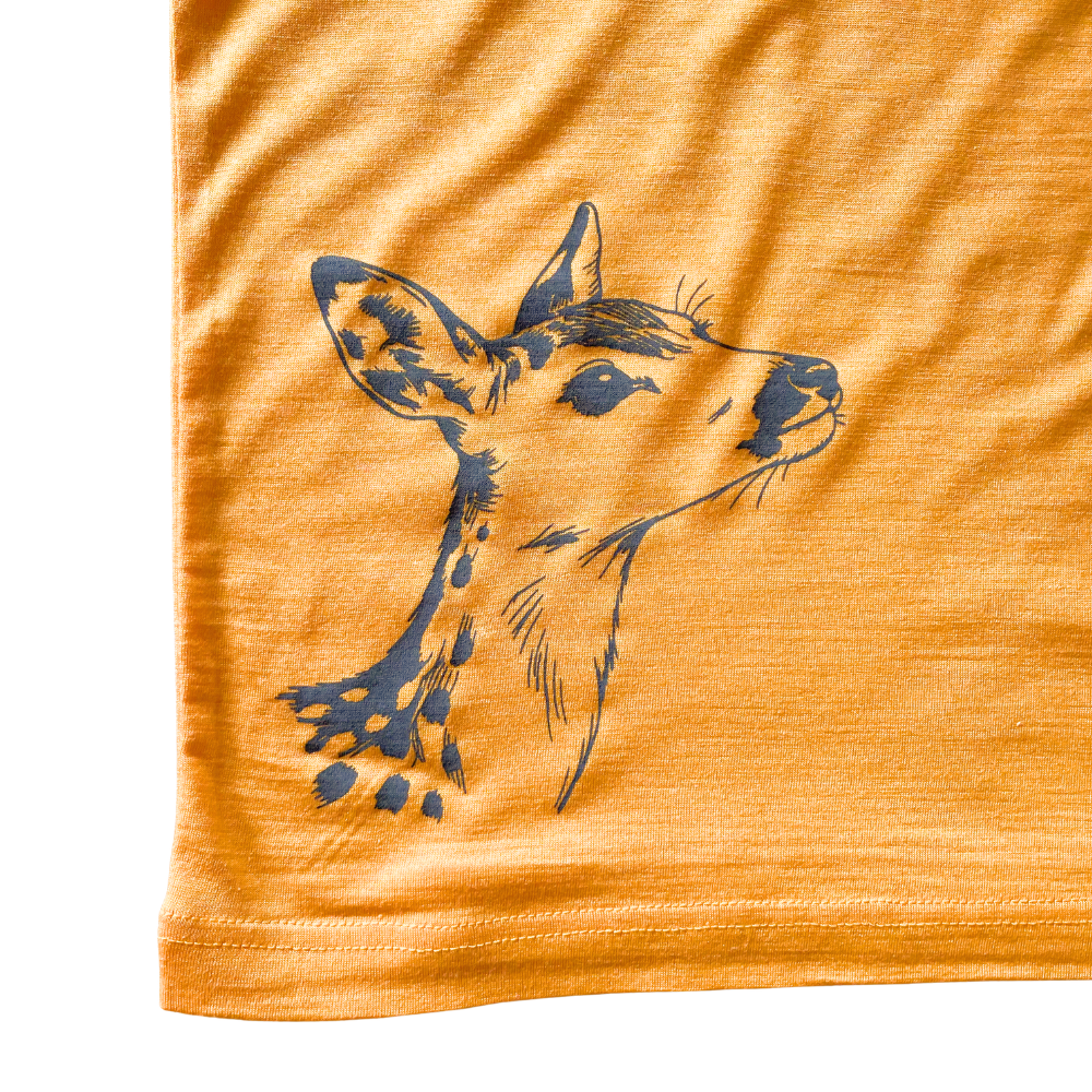 T-Shirt sonnengelb mit Reh, Merinowolle & Seide (bio/GOTS)
