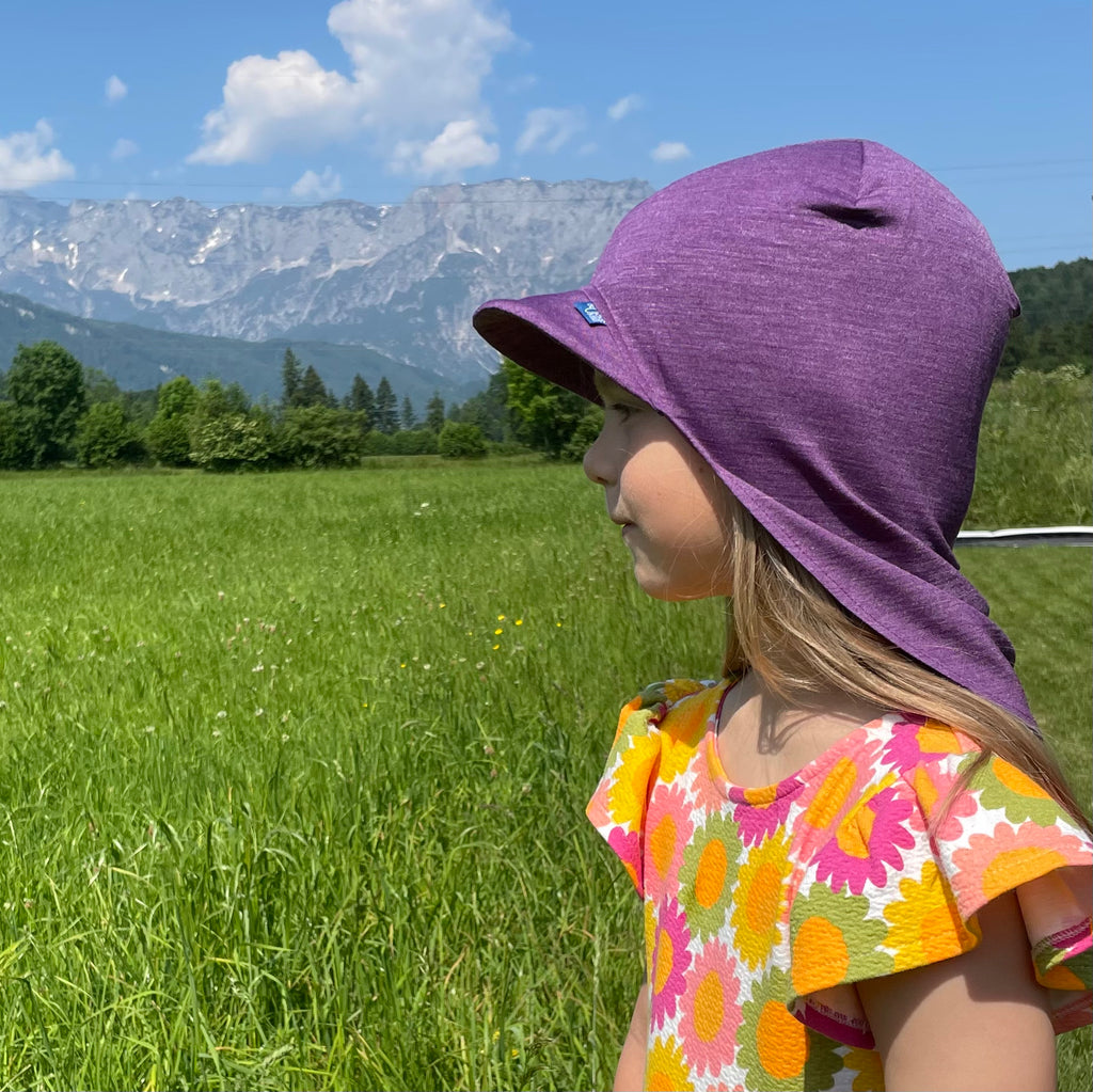 Summer cap blackberry, merino wool &amp; Tencel