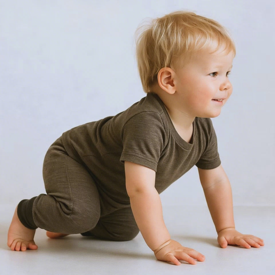 T-Shirt Kinder muskat braun, Merinowolle & Seide (bio/GOTS)