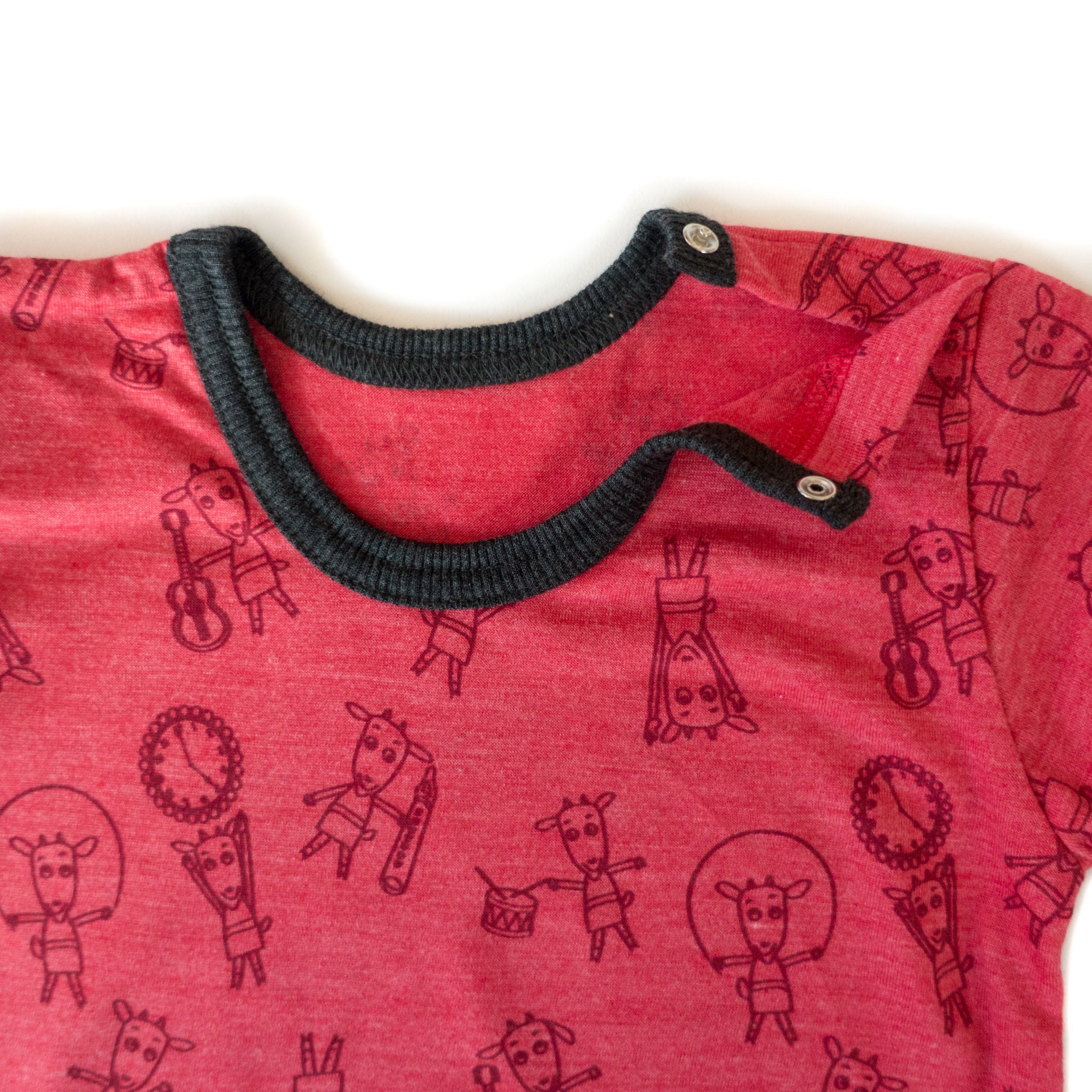 Shirt himbeere Geißlein, Merinowolle & Seide (bio/GOTS) - Glückskind - Shirt - 74-80